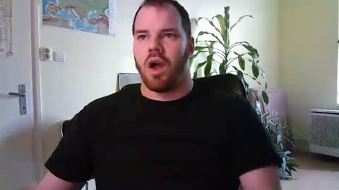 Snapshot of uncut_strong chatting on January 11, 11:34 am Uncut Strong online show from January 11, 11:34 am