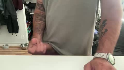 uncutbeard129840 online show from March 12, 11:11 pm