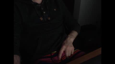 Snapshot of uncutcdn7in chatting on December 14, 9:14 am UnCutCdn7in online show from December 14, 9:14 am