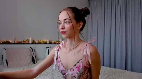 Under The Skin online show from February 28, 11:11 am