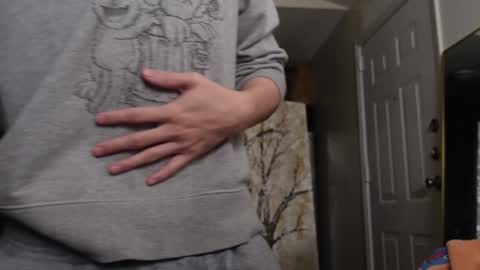 Snapshot of unhingedwang chatting on January 25, 6:01 am wang online show from January 25, 6:01 am