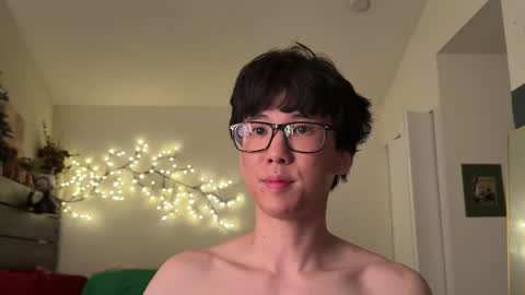 wang online show from March 8, 2:04 am