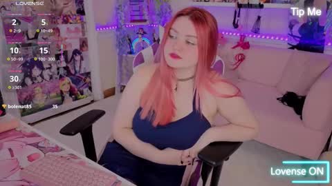 Snapshot of unholy_lady chatting on October 15, 5:51 am Unholy Lady online show from October 15, 5:51 am