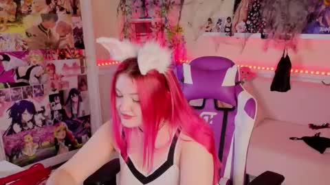 Snapshot of unholy_lady chatting on October 23, 5:29 am Unholy Lady online show from October 23, 5:29 am