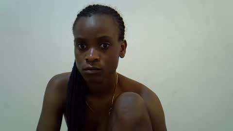 Snapshot of unholymercy chatting on November 13, 9:52 am mercy online show from November 13, 9:52 am