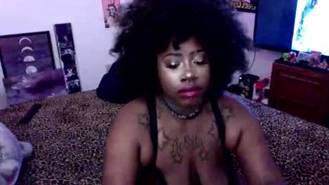 Snapshot of unknownsuccubus chatting on December 3, 8:12 am unknownsuccubus online show from December 3, 8:12 am