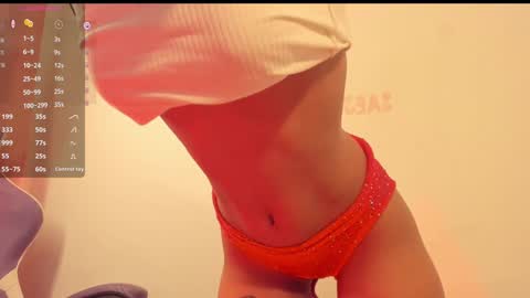 Snapshot of unu_nai chatting on December 25, 4:33 am new INSTA online show from December 25, 4:33 am