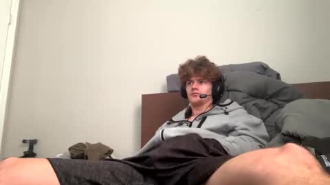 Snapshot of unverifiedbwc chatting on January 29, 2:32 pm Stepbro online show from January 29, 2:32 pm