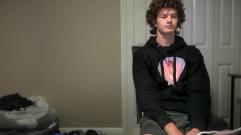 Stepbro online show from October 27, 4:49 am