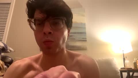 Snapshot of upsetboy chatting on January 6, 5:52 am deaf mute boy online show from January 6, 5:52 am