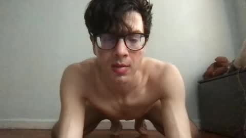 Snapshot of upsetboy chatting on June 6, 8:46 pm deaf mute boy online show from June 6, 8:46 pm