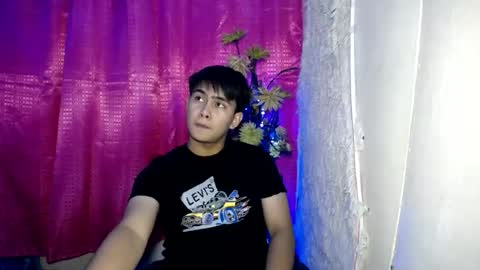 Snapshot of ur_asian_jords chatting on July 6, 12:02 pm ur_asian_jords online show from July 6, 12:02 pm