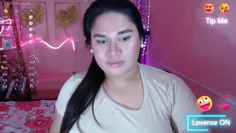 Snapshot of ur_baby_rebbecca chatting on January 6, 6:58 am SINGLE online show from January 6, 6:58 am