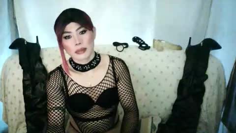 MISS ANNA online show from June 3, 7:33 am