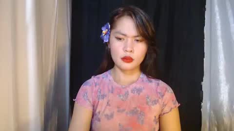 Snapshot of ur_perfectgirlmsa chatting on September 10, 11:16 pm Ms. A lets go pass or pvt show online show from September 10, 11:16 pm