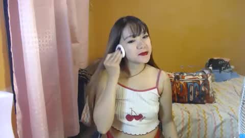 Snapshot of ur_petitejaya chatting on June 3, 6:57 pm ur_petitejaya online show from June 3, 6:57 pm