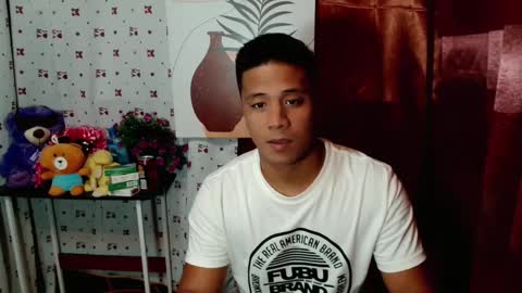 Snapshot of ur_pinoydave chatting on January 21, 7:06 pm Dave online show from January 21, 7:06 pm