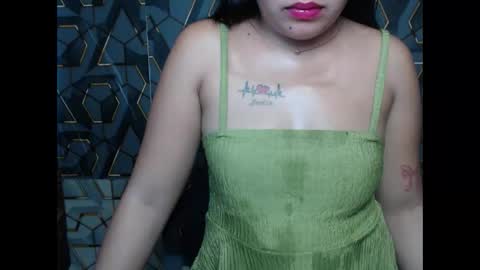 Snapshot of ur_prettychelsie18 chatting on June 6, 11:31 pm ur_prettychelsie18 online show from June 6, 11:31 pm
