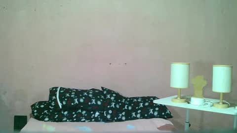 Snapshot of ur_sexybabe_ehra chatting on January 8, 9:00 am ur_sexybabe_ehra online show from January 8, 9:00 am