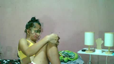 Snapshot of ur_sexybabe_ehra chatting on February 8, 3:19 am ur_sexybabe_ehra online show from February 8, 3:19 am