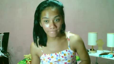 Snapshot of ur_sexybabe_ehra chatting on March 5, 5:29 pm ur_sexybabe_ehra online show from March 5, 5:29 pm