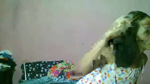 ur_sexybabe_ehra online show from February 18, 7:04 am