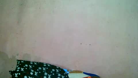 Snapshot of ur_sexybabe_ehra chatting on June 3, 2:36 am ur_sexybabe_ehra online show from June 3, 2:36 am