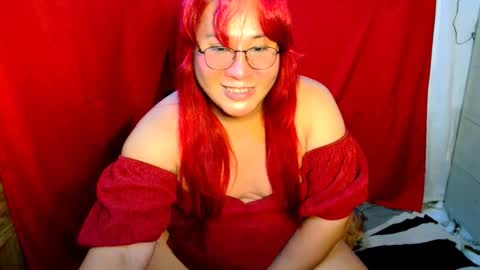 Snapshot of uramazingbomshel chatting on October 22, 9:42 am pretitit micole online show from October 22, 9:42 am