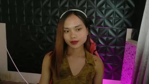 urasian_crisa online show from April 29, 5:11 am