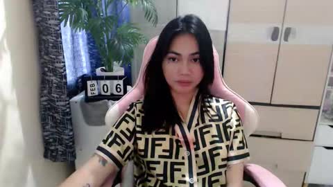 urasian_erica online show from February 5, 11:09 pm