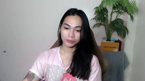 urasian_erica online show from August 6, 5:15 pm