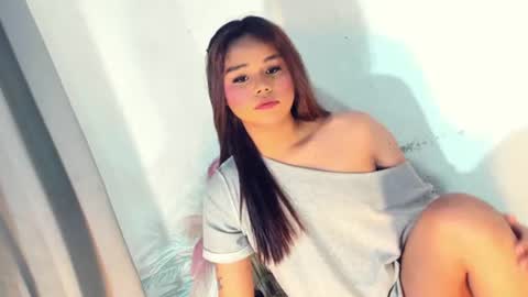 Snapshot of urasian_france69 chatting on July 10, 5:59 pm FRANCINE cum with me in pvt or pwrd online show from July 10, 5:59 pm