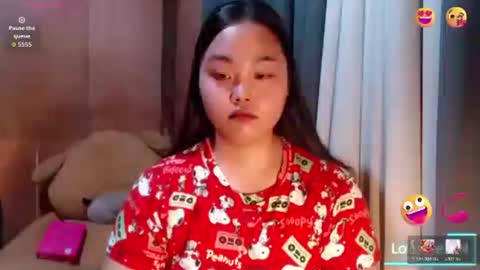 Snapshot of urasian_hotchix69 chatting on June 6, 7:57 am Lycah online show from June 6, 7:57 am