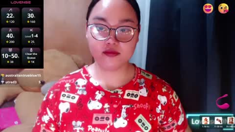 Snapshot of urasian_hotchix69 chatting on June 11, 10:30 pm Lycah online show from June 11, 10:30 pm