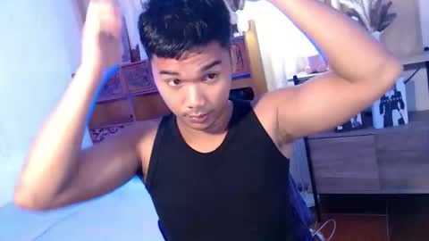 Snapshot of urasian_jpxx chatting on May 18, 3:07 pm JAMES online show from May 18, 3:07 pm