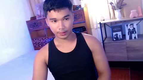 Snapshot of urasian_jpxx chatting on May 20, 7:58 am JAMES online show from May 20, 7:58 am