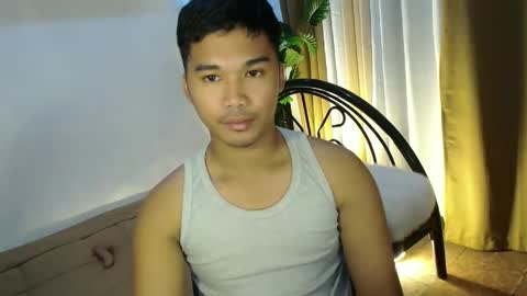 Snapshot of urasian_jpxx chatting on May 21, 10:22 am JAMES online show from May 21, 10:22 am