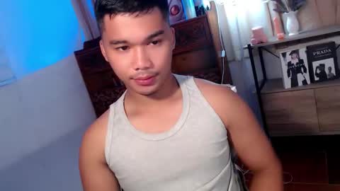 Snapshot of urasian_jpxx chatting on June 3, 2:25 am JAMES online show from June 3, 2:25 am