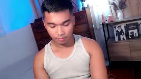 Snapshot of urasian_jpxx chatting on June 3, 2:33 pm JAMES online show from June 3, 2:33 pm