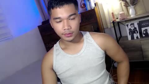 Snapshot of urasian_jpxx chatting on June 5, 10:10 am JAMES online show from June 5, 10:10 am