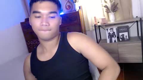 Snapshot of urasian_jpxx chatting on June 7, 12:20 pm JAMES online show from June 7, 12:20 pm