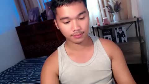 Snapshot of urasian_jpxx chatting on June 15, 1:35 pm JAMES online show from June 15, 1:35 pm