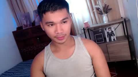 Snapshot of urasian_jpxx chatting on June 28, 2:39 am JAMES online show from June 28, 2:39 am