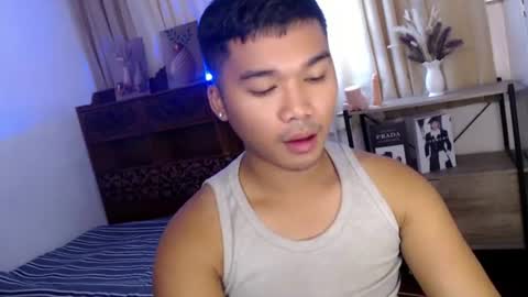 Snapshot of urasian_jpxx chatting on June 30, 8:37 am JAMES online show from June 30, 8:37 am