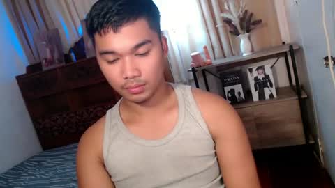 Snapshot of urasian_jpxx chatting on July 3, 7:59 am JAMES online show from July 3, 7:59 am