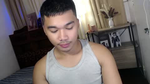Snapshot of urasian_jpxx chatting on July 6, 9:39 am JAMES online show from July 6, 9:39 am
