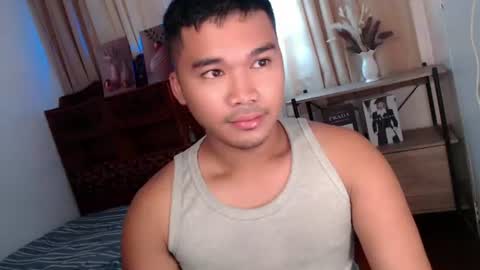Snapshot of urasian_jpxx chatting on July 7, 9:24 am JAMES online show from July 7, 9:24 am