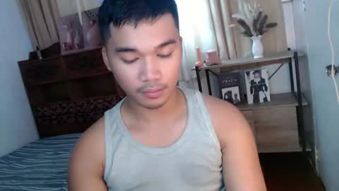 Snapshot of urasian_jpxx chatting on July 8, 10:42 am JAMES online show from July 8, 10:42 am