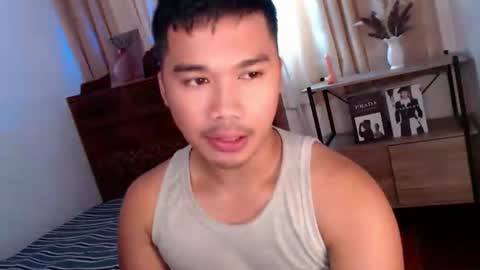 Snapshot of urasian_jpxx chatting on July 14, 1:39 pm JAMES online show from July 14, 1:39 pm