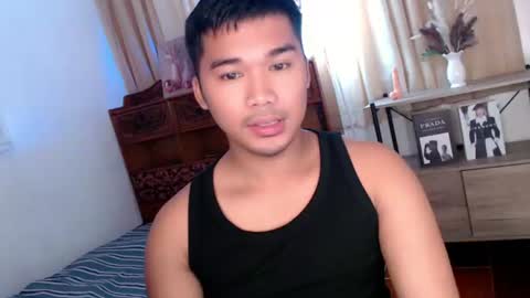 Snapshot of urasian_jpxx chatting on July 24, 9:07 am JAMES online show from July 24, 9:07 am